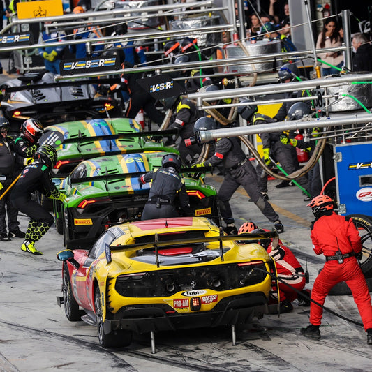 Due settimane di gare e test all'Autodromo di Monza: GT, F4 e ACI Sport con carburante Magigas